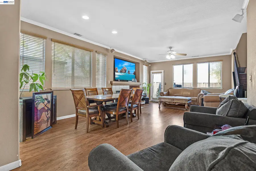 11 Fallen Leaf Ct, Rodeo, CA 94572 - #3