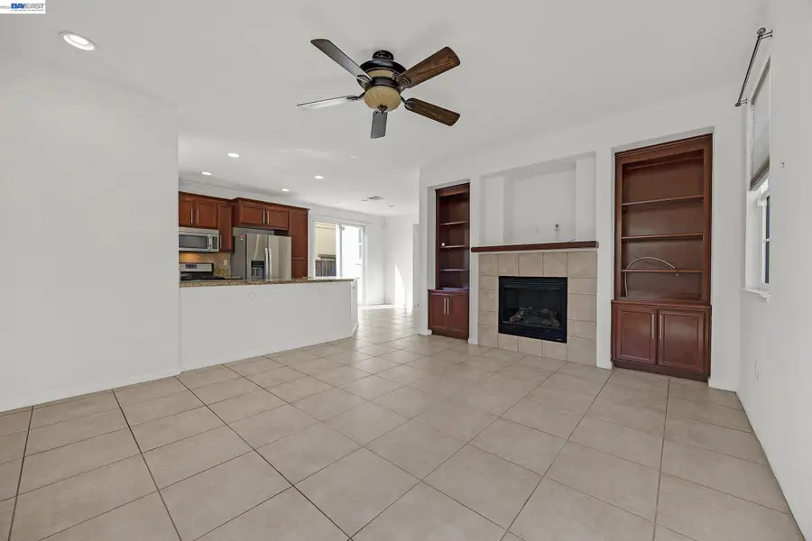 576 Herb White Way, Pittsburg, CA 94565 - #3