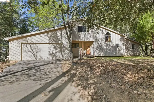 17223 Nile River Dr, Sonora, CA 95370