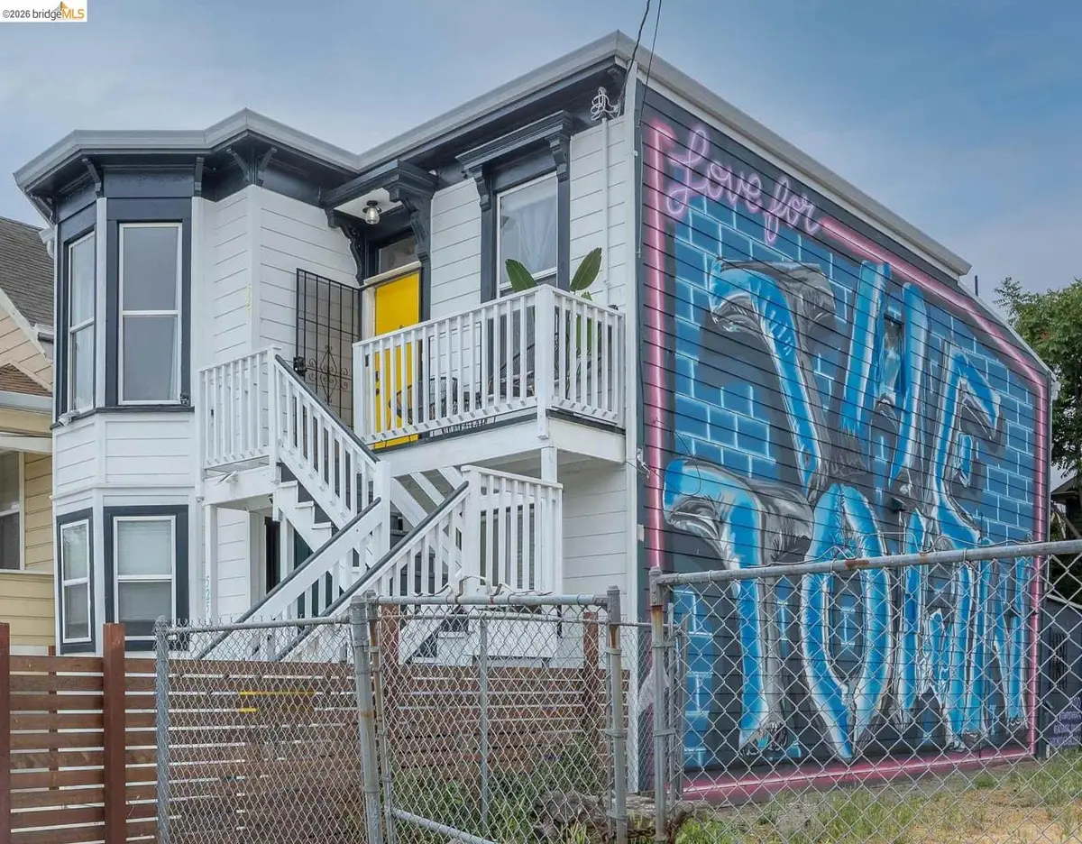 527 Chester St, Oakland, CA 94607 - #1