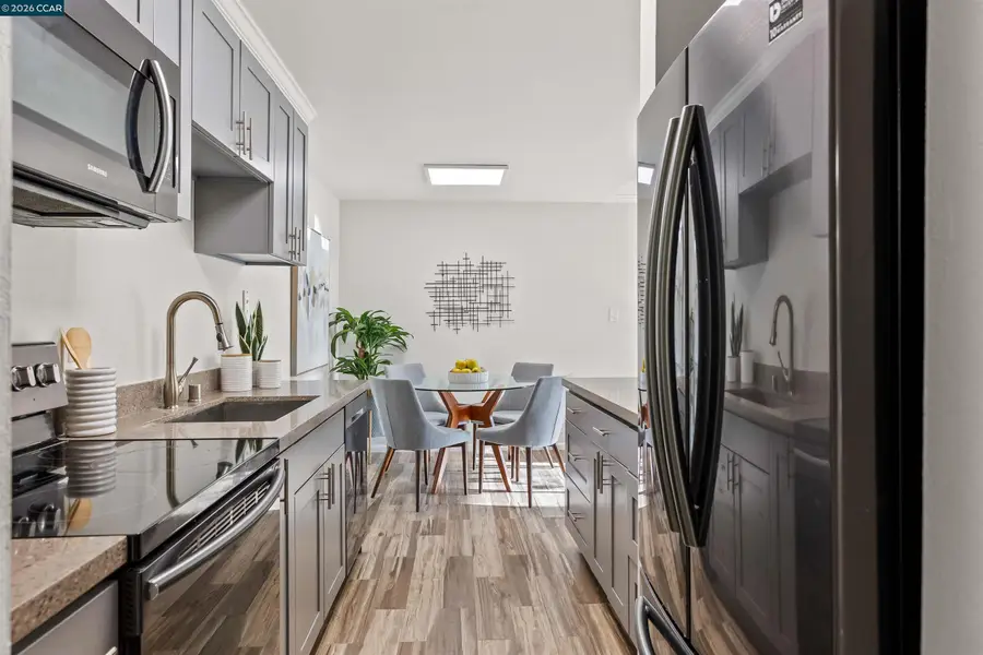 590 El Dorado Ave #214, Oakland, CA 94611 - #3