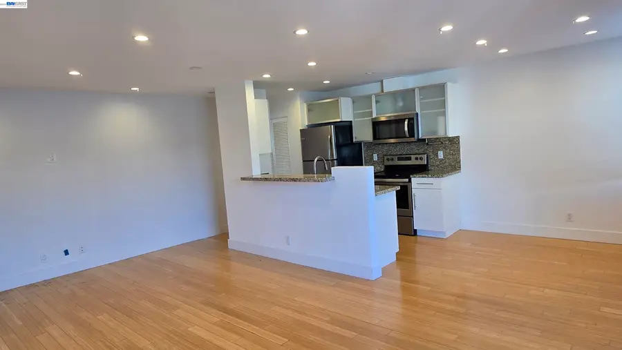 2884 Sawtelle Blvd #217, Los Angeles, CA 90064 - #2