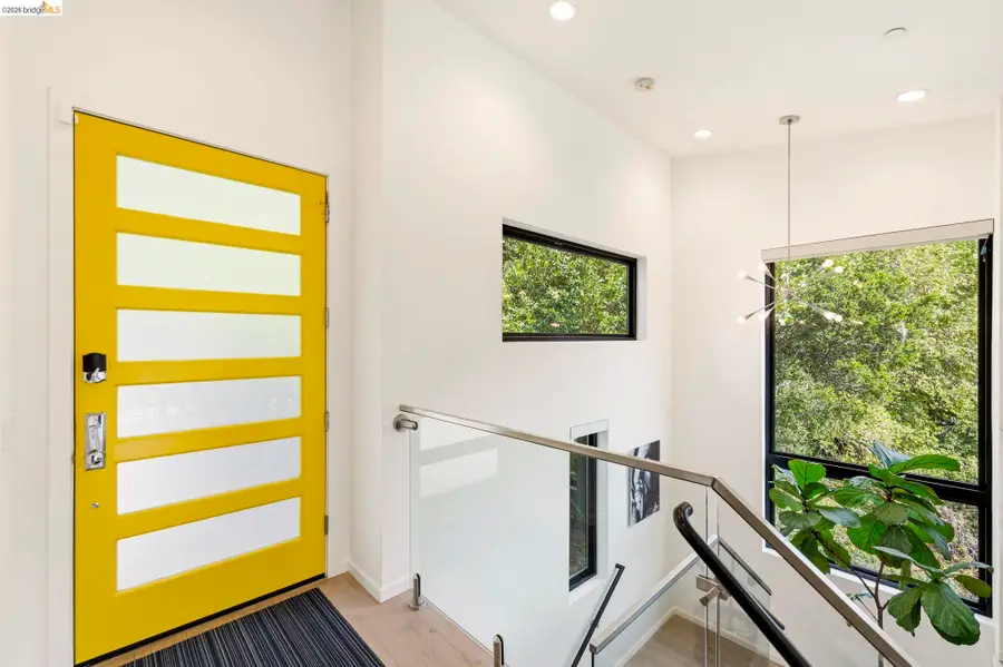 45 Homeglen Ln, Oakland, CA 94611 - #3