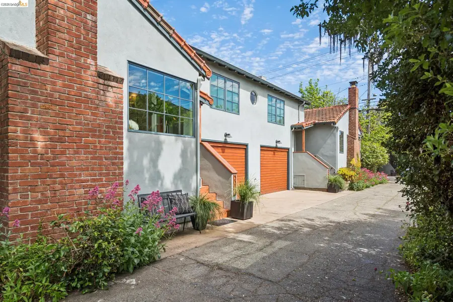 5323 Miles Ave, Oakland, CA 94618 - #3