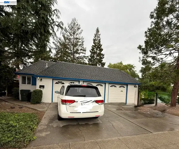 637 Keats, Palo Alto, CA 94303