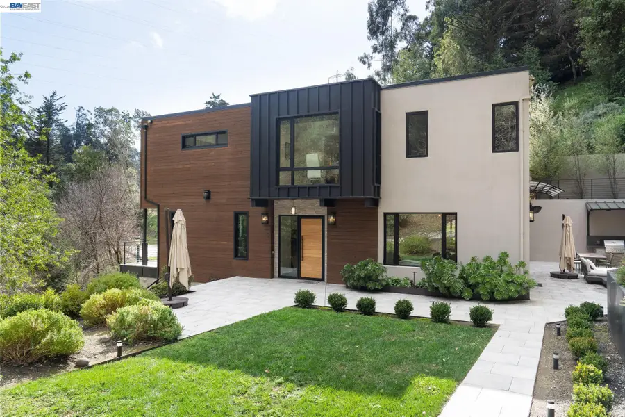 3 West Cir, Oakland, CA 94611 - #2