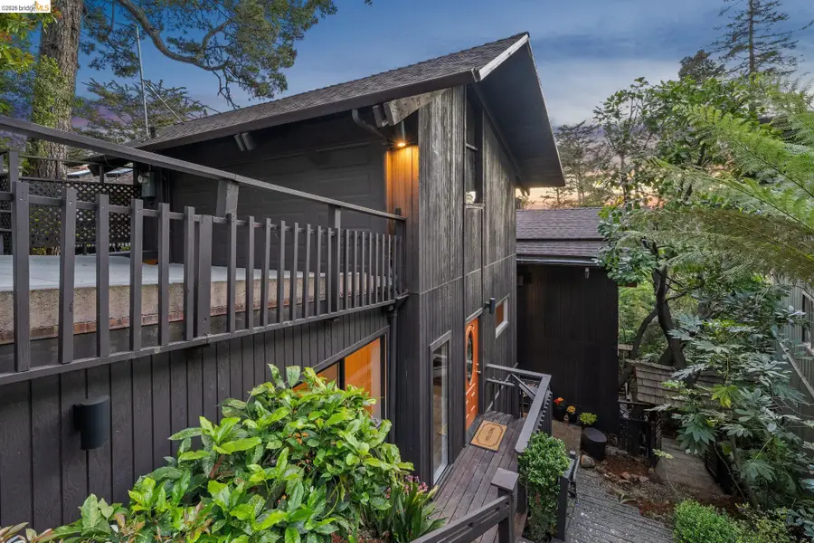 2835 Morley Dr., Oakland, CA 94611 - #2