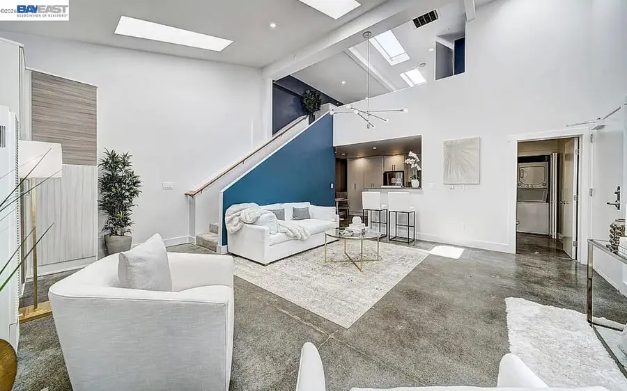 1451 13th Street #1, Oakland, CA 94607 - #2