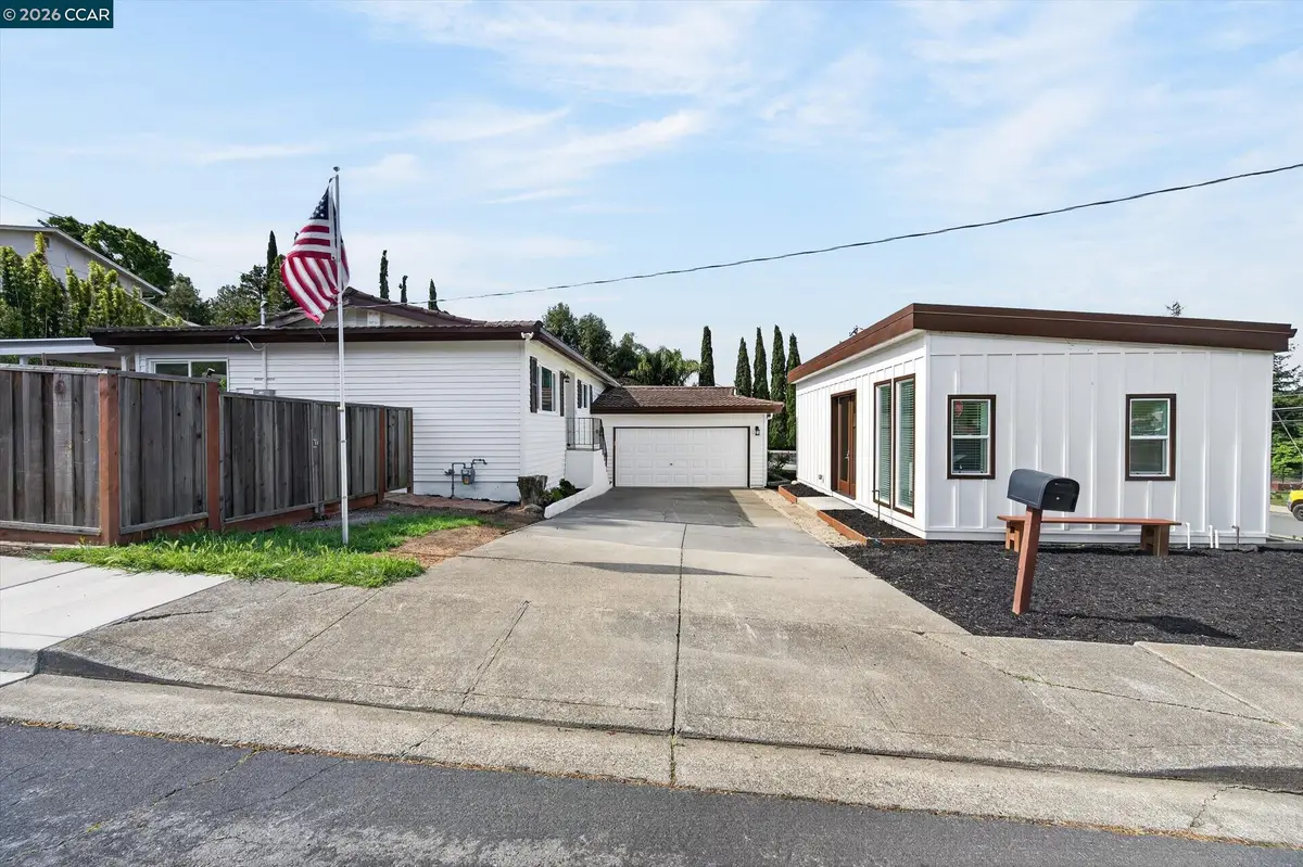 1920 E 3rd St, Benicia, CA 94510 - #1
