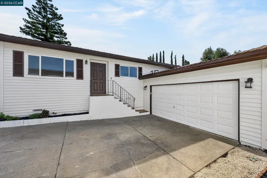 1920 E 3rd St, Benicia, CA 94510 - #2
