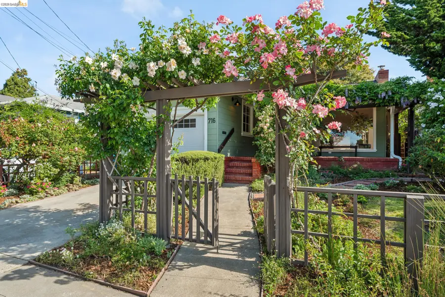 716 Ashbury Ave, El Cerrito, CA 94530 - #2