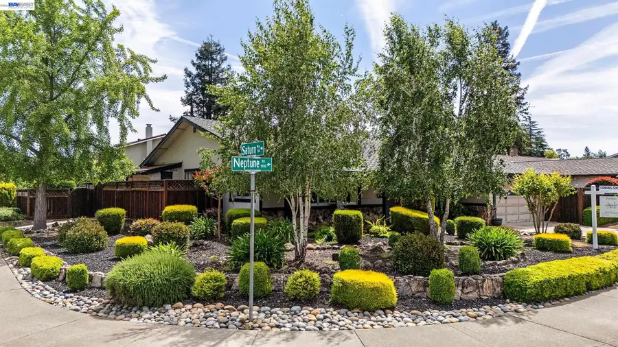1926 Neptune Rd, Livermore, CA 94550 - #2