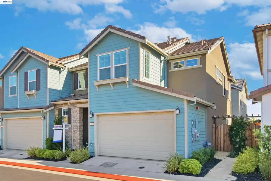 168 E Calder Dr, Mountain House, CA 95391 - #3