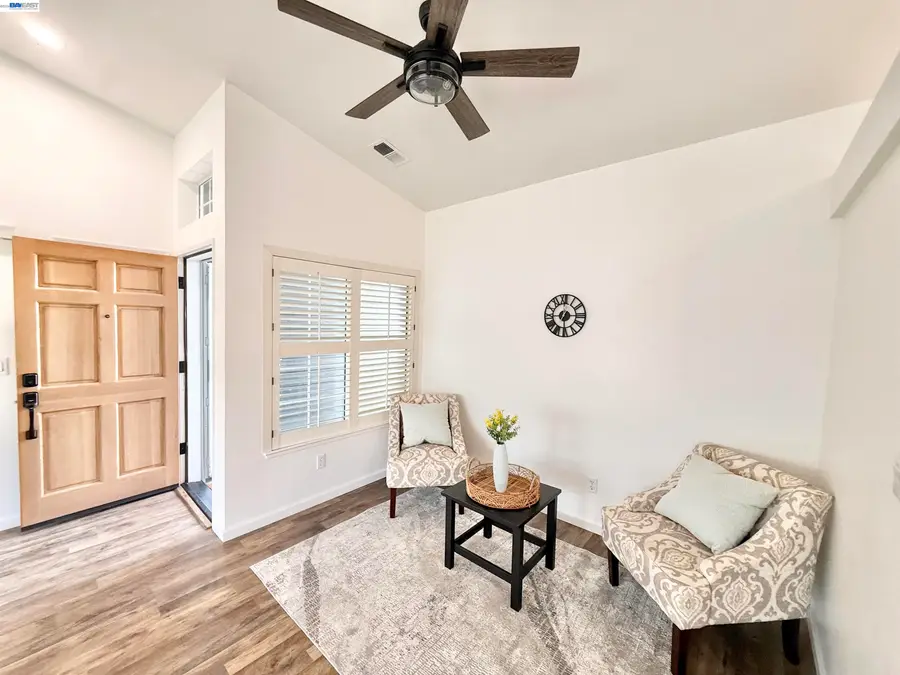 701 Del Mar Dr, Hollister, CA 95023 - #3