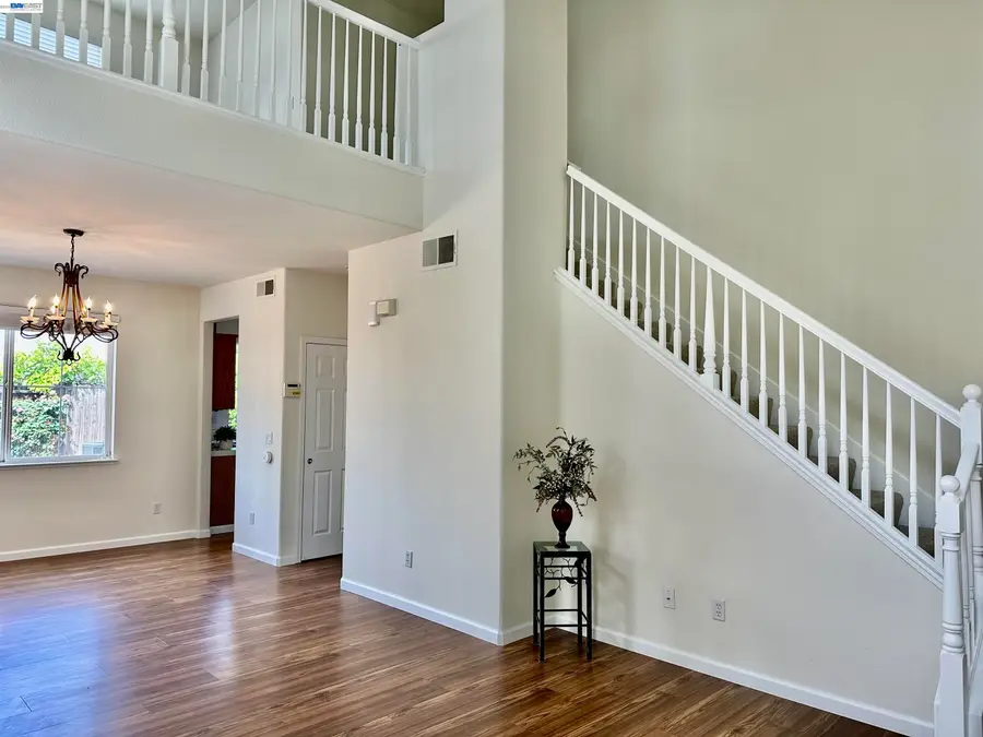1555 Lankershire Dr, Tracy, CA 95377 - #3