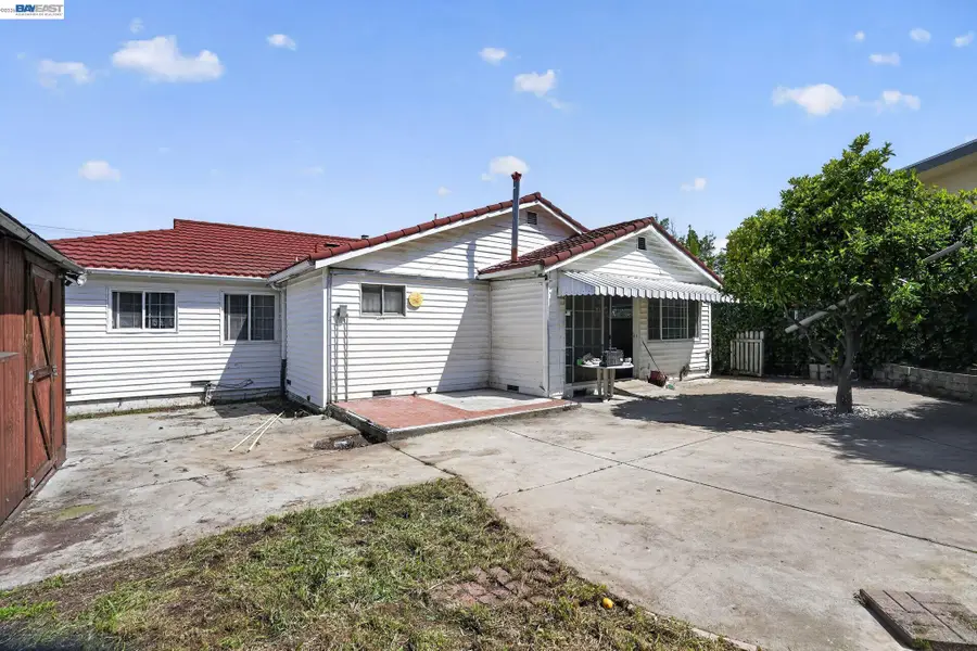 237 Goodwin St, Hayward, CA 94544 - #2