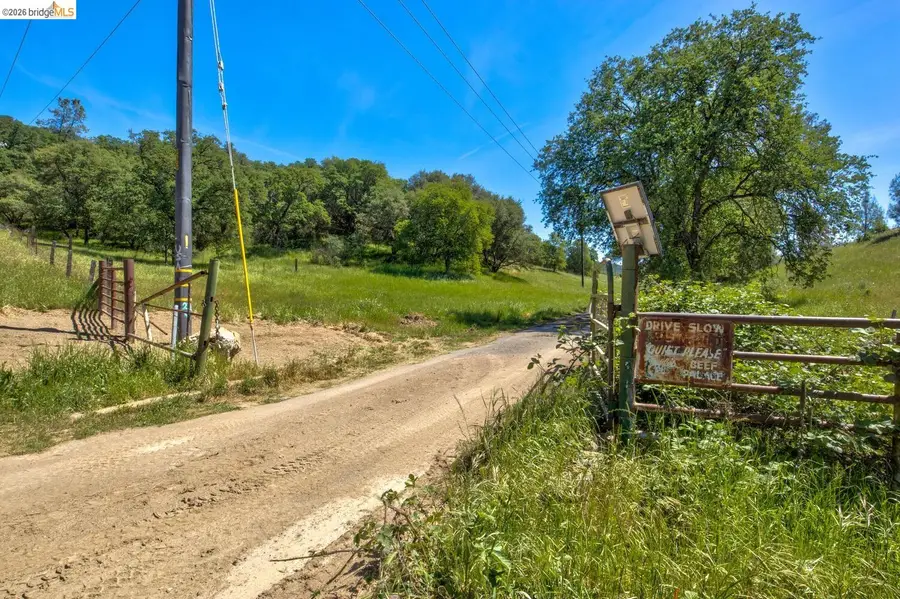 4780 Mary Harrison Mine Rd, Coulterville, CA 95311 - #2