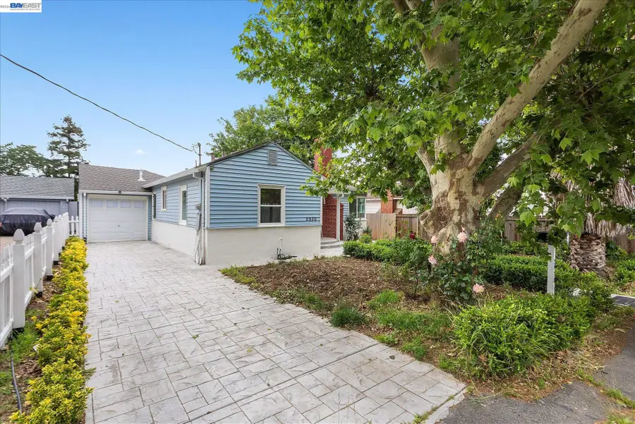 2930 Knoll Dr, Concord, CA 94520 - #3