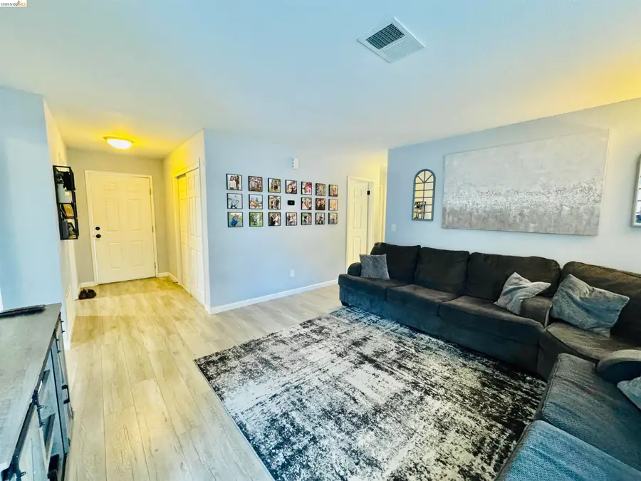 19 Huntington Cir, Pittsburg, CA 94565 - #3