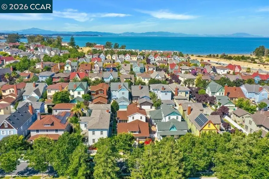 1018 Promenade St., Hercules, CA 94547 - #2