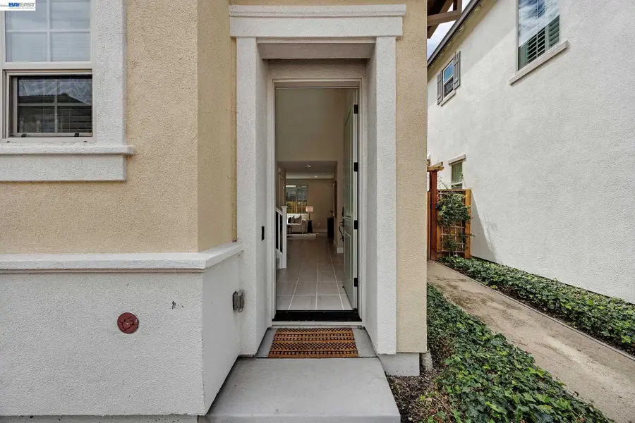 464 E Yarrow Pl, Mountain House, CA 95391 - #2