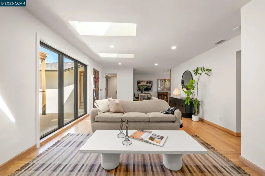 282 S Hartson, Napa, CA 94559 - #3