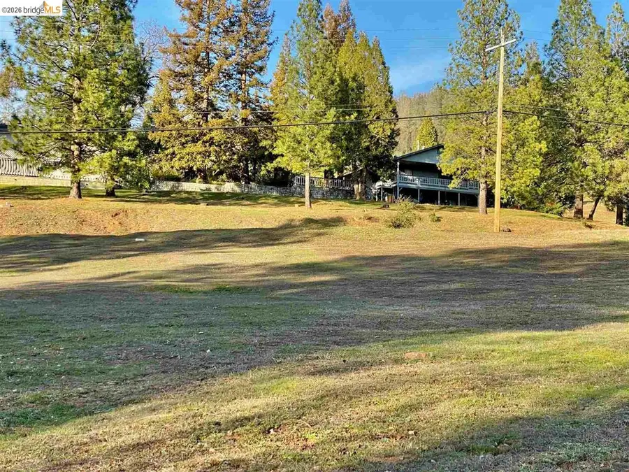 19626 Cottonwood St, Groveland, CA 95321 - #2