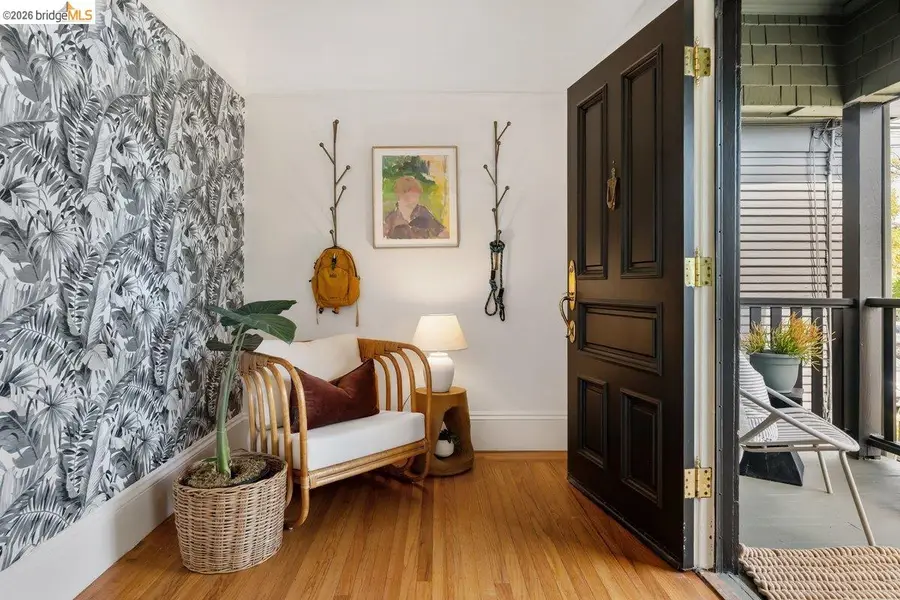 4369 Howe St, Oakland, CA 94611 - #3