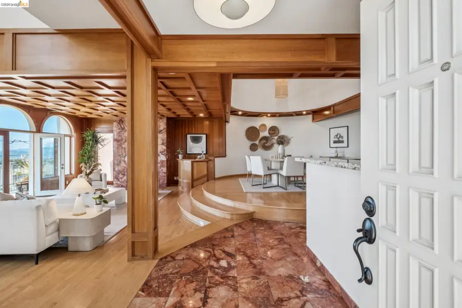 210 Scenic Ave., Piedmont, CA 94611 - #3