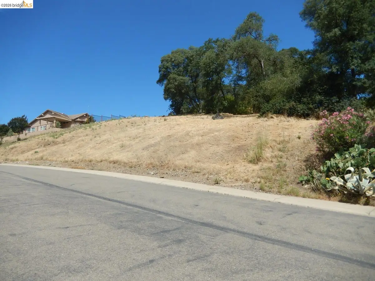 512 Crazy Horse Ct, Cameron Park, CA 95682 - #1