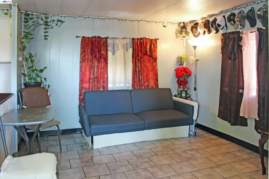621 E Lockeford St. #30 #30, Lodi, CA 95240 - #3