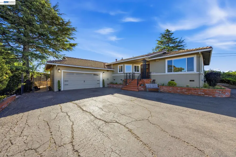 26446 Fairview, Castro Valley, CA 94542 - #2