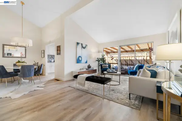 1371 Cherrywood Sq, San Jose, CA 95117