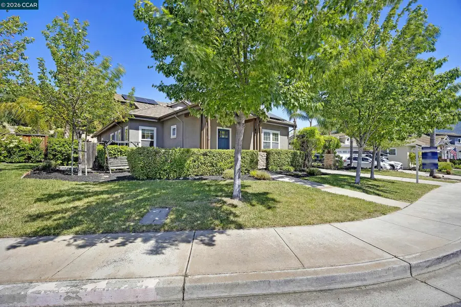 1224 Bridlewood Ct, Clayton, CA 94517 - #2