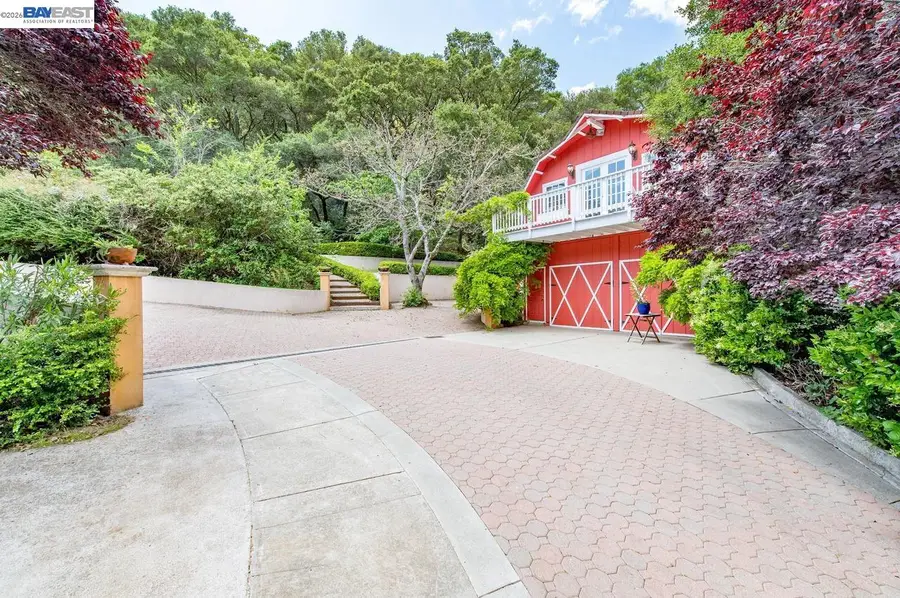 35655 Palomares Rd, Castro Valley, CA 94552 - #3