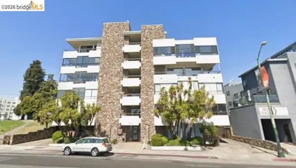 1830 Lakeshore Avenue #207, Oakland, CA 94606