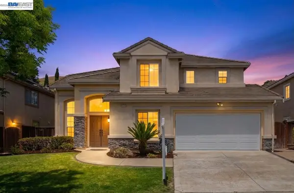 41066 Canyon Heights Dr, Fremont, CA 94539