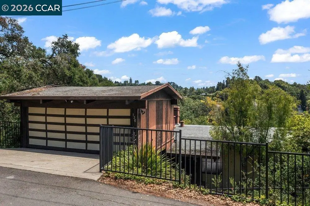 126 La Espiral, Orinda, CA 94563 - #1