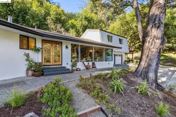 6742 Pinehaven Rd, Oakland, CA 94611