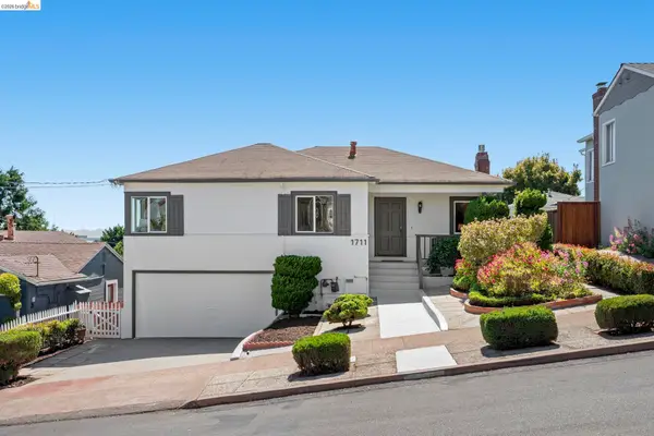 1711 Santa Clara St, Richmond, CA 94804