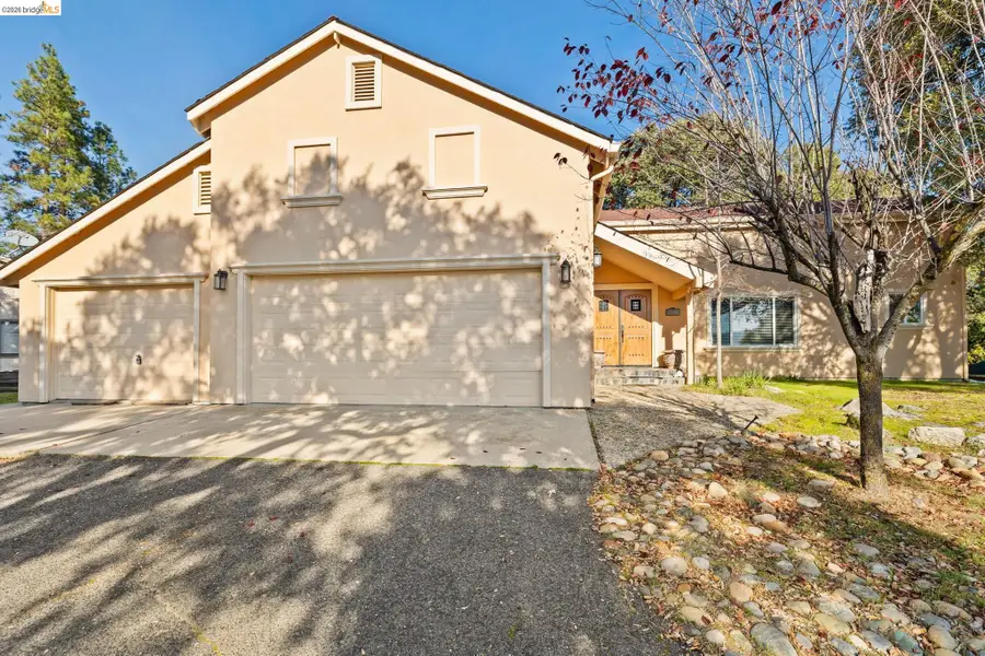 21916 Phoenix Lake, Sonora, CA 95370 - #2
