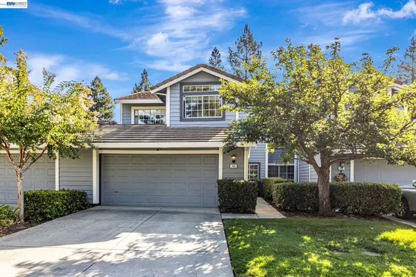385 Kensington Cmn, Livermore, CA 94551