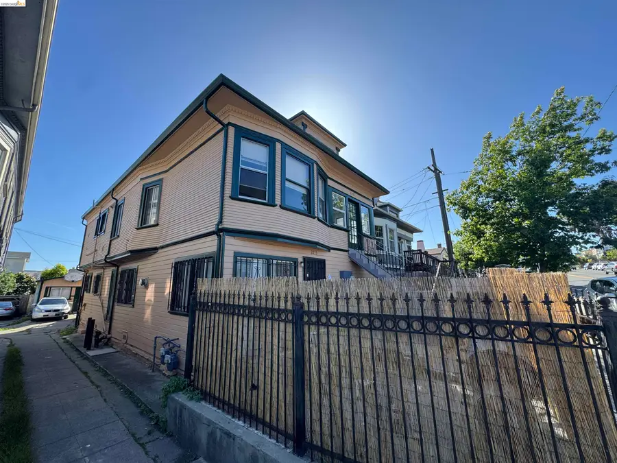 2251 Foothill Blvd, Oakland, CA 94606 - #2