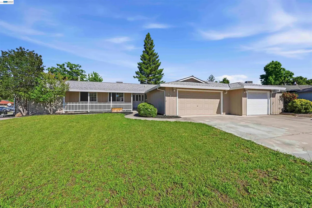 5744 Sperry Dr, Citrus Heights, CA 95621 - #1