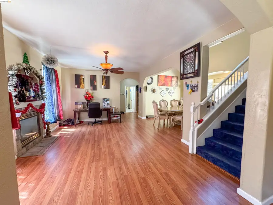 505 Tuscany Ct, Patterson, CA 95363 - #2