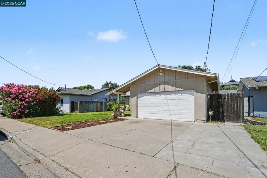 123 E Lake Dr, Antioch, CA 94509 - #3
