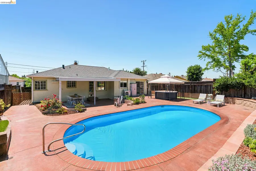 25882 Bryn Mawr Ave, Hayward, CA 94542 - #2