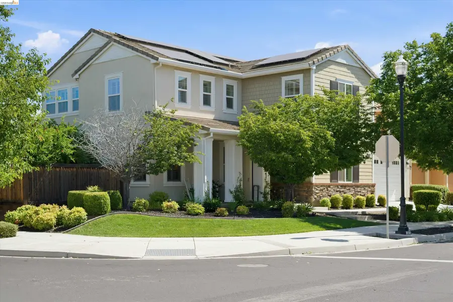 401 Springfield Ct, Brentwood, CA 94513 - #2