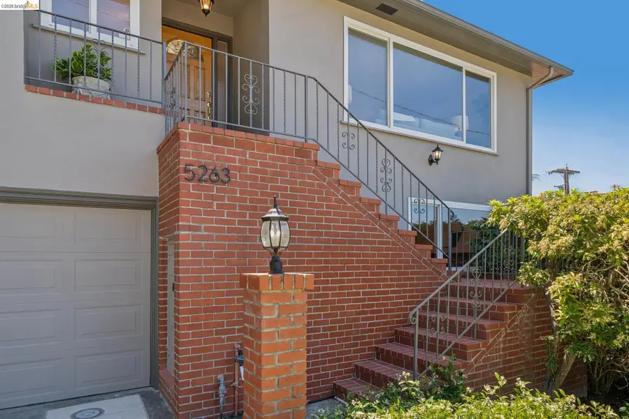 5263 Proctor Avenue, Oakland, CA 94618 - #2