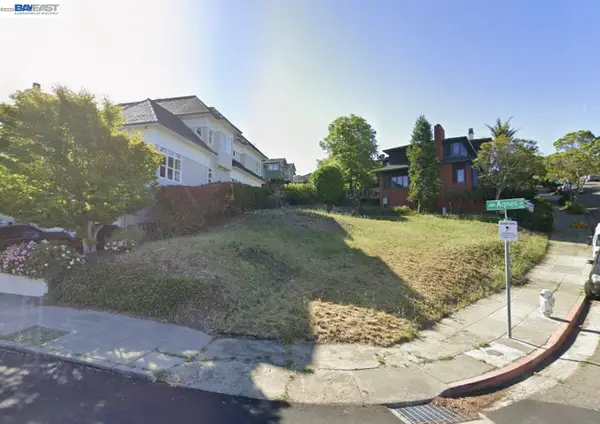 4900 Cochrane, Oakland, CA 94618